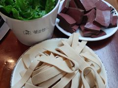 -曹丞相·地锅鸡·地锅鱼(武林店)