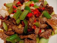 野佐料炒牛肉-福照楼汽锅鸡·云南菜(火车站锦江店)