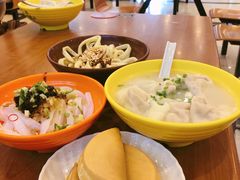 蛋烘糕-龙抄手(春熙路总店)