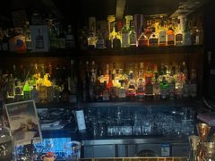 -TIAN TATTOO BAR