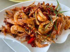 -覃记海鲜美食餐厅