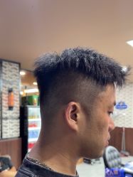 点击看大图 -大人物·男士理发馆