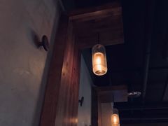 -Limestone 小酒馆(朝阳大悦城店)