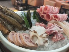 -樾餐厅泰式海鲜火锅(民歌湖店)
