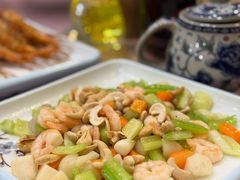 西芹花生虾仁炒丁-盛港湾海鲜食府(黄沙店)