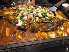 -里岛烤鱼(东港凯虹广场店)