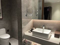 -AI住未来酒店(西安钟鼓楼五路口地铁站店)