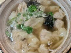 -小许三鲜砂锅馄饨店(家多乐烟酒店)