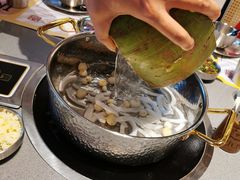 -椰小鸡·琼州糟粕醋·火锅(美兰缤纷城店)