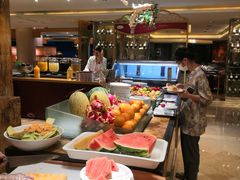 自助取餐区-世贸君澜·云天阁自助餐厅