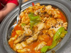 黑松露牛肝菌焖牛蛙-云海肴云南菜(浦江欢乐颂店)