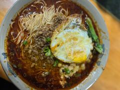 -丁丁猫重庆小面(徐州路店)
