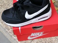 -NIKE上海青浦优选体验店
