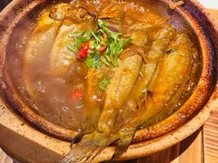 -蚝堡海鲜·威海菜·海肠捞饭·烧烤·亚洲吃蚝公司(幸福门店)