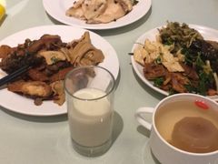 -裕龙汤泉