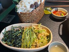 -三出山火锅(南京万象天地店)