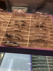 -艺耳美专业穿耳洞打耳洞穿孔
