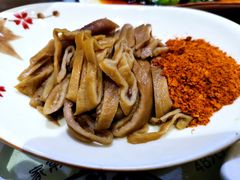 滷小肚-易老妈蹄花.特色川菜(人民公园总店)