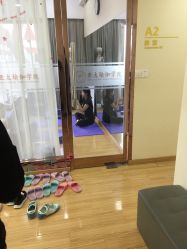 -亚太瑜伽普拉提学院