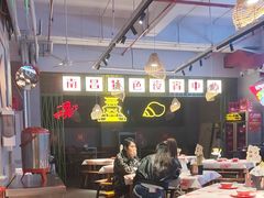 -老闵田螺馆·南昌市井菜·特色小吃(总店)