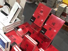 -SISYPHE BOOKS西西弗书店(龙湖滨江天街店)
