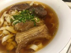 -天下三绝 牛肉面/红酒