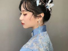 -群丽化妆摄影美甲纹绣培训学校