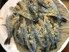 -晶莹品鲜.顺德鱼生.特色桑拿菜