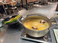 -潮界(虹桥新天地店)