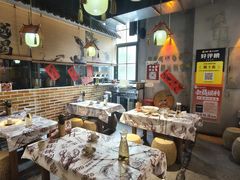 -耙吉吉川味小酒馆(本地人回头店)