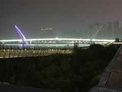 -南京眼步行桥