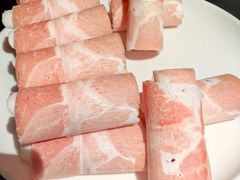 -鲜入唯煮·港式海鲜牛肉火锅(金宝街店)