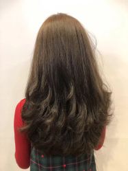 -PE SALON