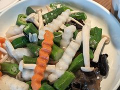 -前海沿·青岛菜(李沧万达店)