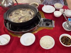 -花苑美食横琴生蚝火锅(拱北粤华路店)