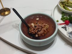 -梅利汴京烤鸭•开封豫菜地标店(东大街店)