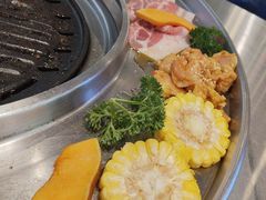 -哈哈碳都·牛肋条无限自助烤肉(宝龙店)