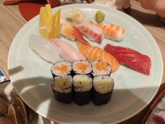 -小山日本料理(兴业太古汇店)