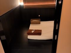 -泰·菩提树下[泰式按摩x精油SPAx肩颈头疗](新景店)