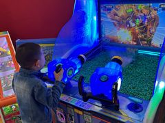 -汤姆熊欢乐世界(莘庄龙之梦店)