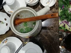 -鸿记煌三汁焖锅(府前路店)