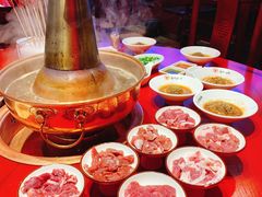 -前门·鲜肉火锅(长风店)
