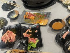 -啊美丽炭火烤肉(滑翔一店)