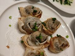 菜肉馄饨-新吉士·上海菜(浦东LCM置汇旭辉店)