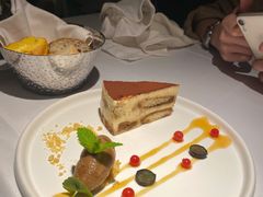 传统提拉米苏配咖啡冰霜-燃扒房Steakhouse(皇庭店)