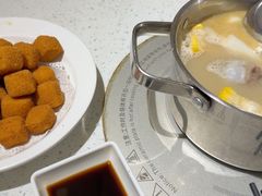 -肥仔文澳门猪骨煲(南京西路店)