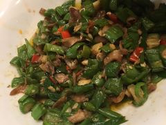 -鑫皇朝酒店(建设一路店)