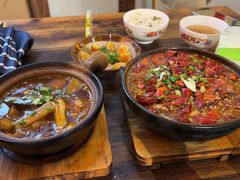 -有红鸡毛店·砂锅菜(抚琴夜市店)