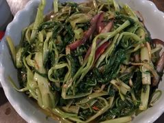 马拉盏炒通菜-大头虾越式风味餐厅(光明广场店)