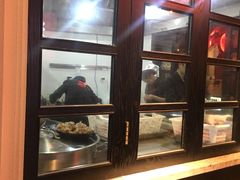 -沪小胖小龙虾(淮海中路旗舰店)